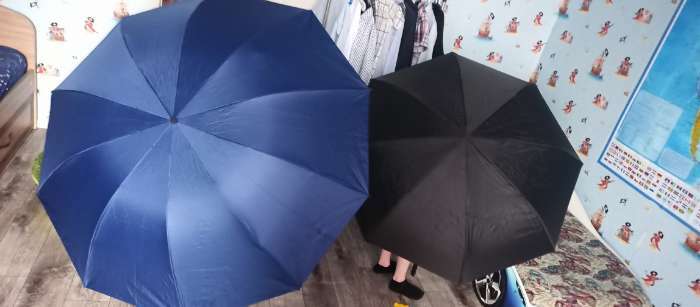 Фотография покупателя товара Зонт механический «Однотон», сатин, 4 сложения, 10 спиц, R=62/70 см, d=124 см, МИКС - Фото 5