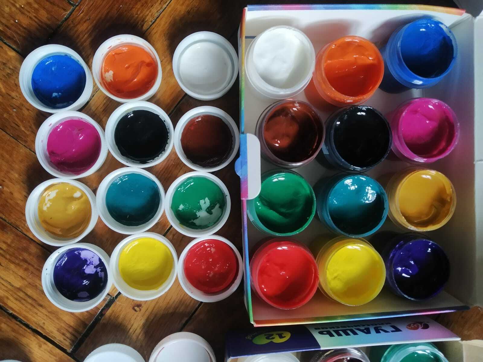 Фотография покупателя товара Гуашь 12 цветов × 20 мл «Гамма. Классическая» - Фото 5