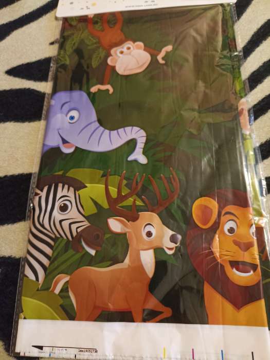 Фотография покупателя товара Скатерть «С днём рождения», подарки, 108 × 180 см - Фото 1