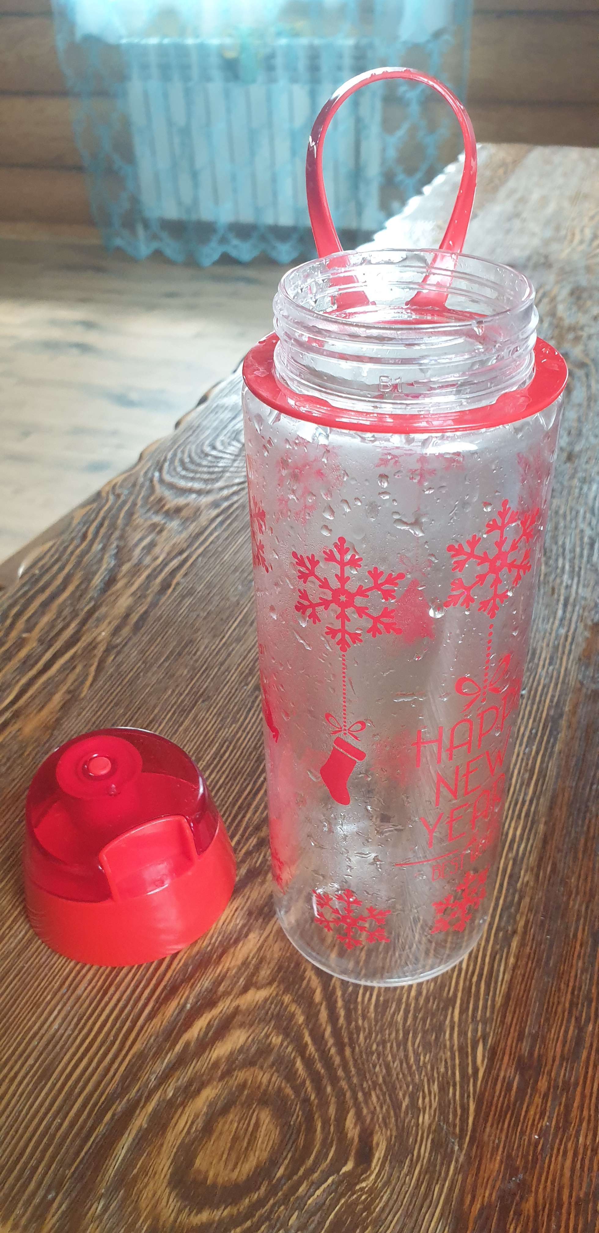 Фотография покупателя товара Бутылка для воды пластиковая Herevin «С новым годом», 770 мл, цвет прозрачный - Фото 3