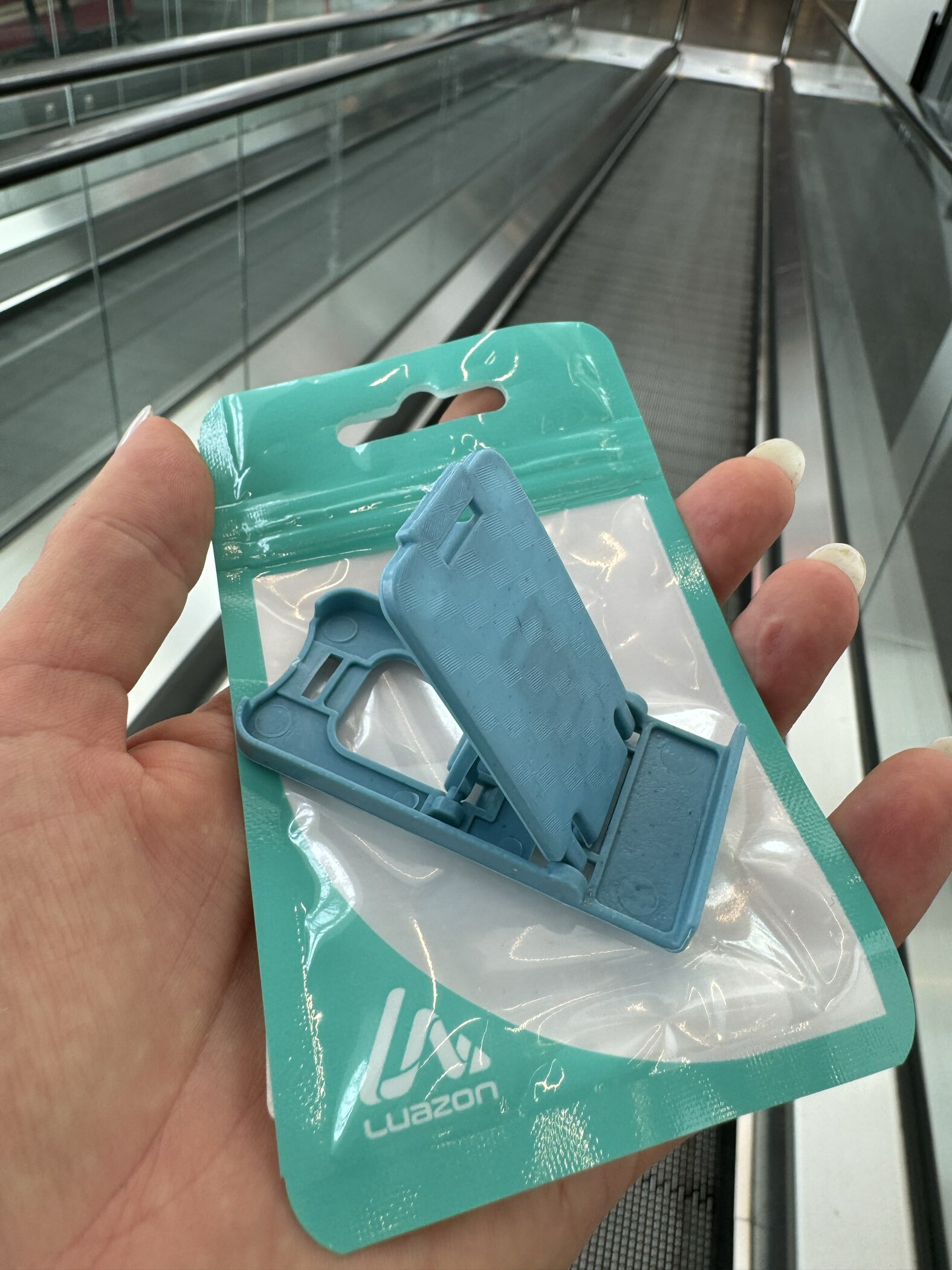 Фотография покупателя товара Подставка для телефона Luazon, складная, регулируемая высота, голубая - Фото 3