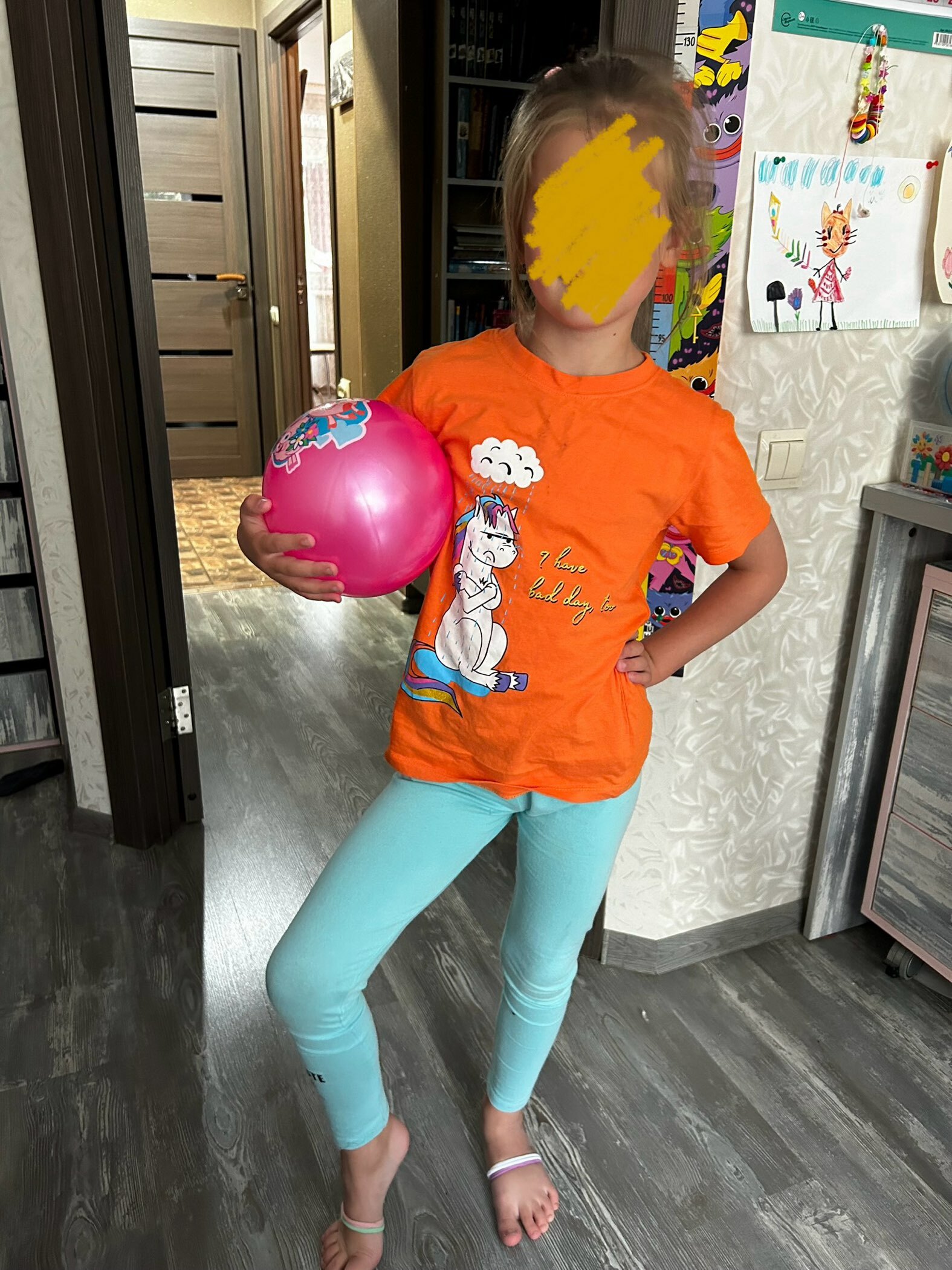 Фотография покупателя товара Мяч детский «Нюша и Бараш», Смешарики, диаметр 22 см, 60 г., цвета МИКС - Фото 1