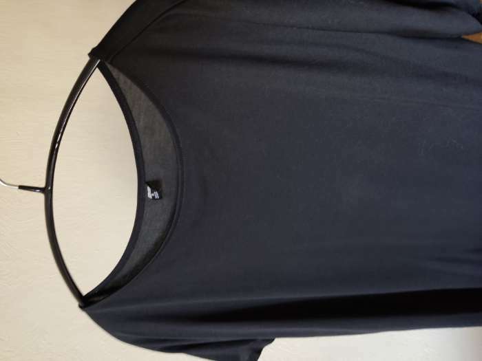 Фотография покупателя товара Плечики - вешалки для одежды Доляна, 42×20 см, 4 шт, антискользящее покрытие, цвет бронзовый - Фото 2