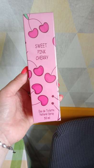 Фотография покупателя товара Туалетная вода женская Sweet Pink Cherry, 50 мл (по мотивам Cherry In The Air (Escada) - Фото 3