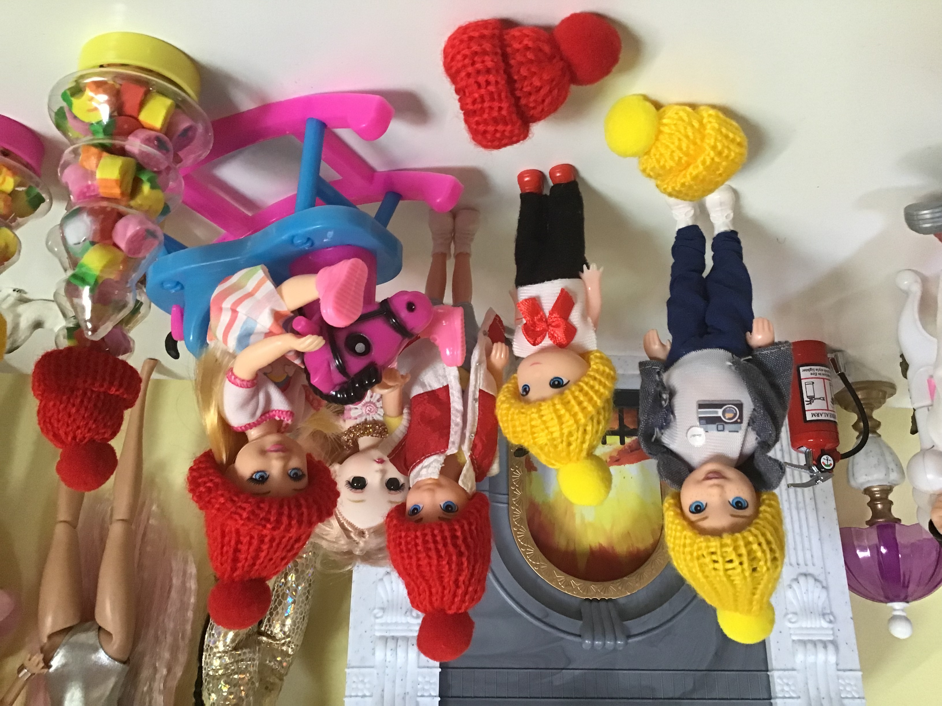 Фотография покупателя товара Шапка для игрушек вязаная с помпоном, набор 5 шт., цвет серый - Фото 31
