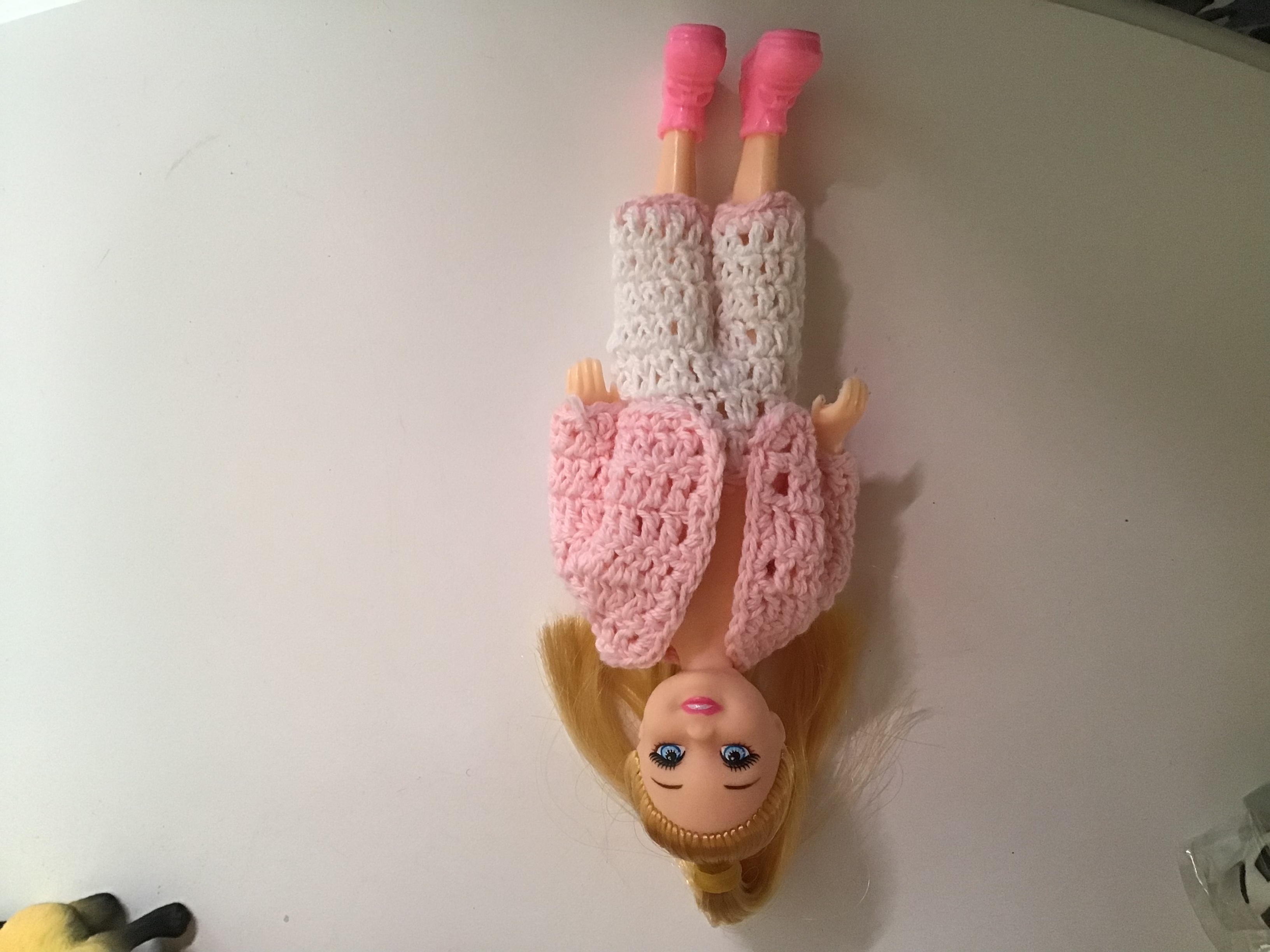 Фотография покупателя товара Юбка для куклы вязаная на завязках, цвет МИКС