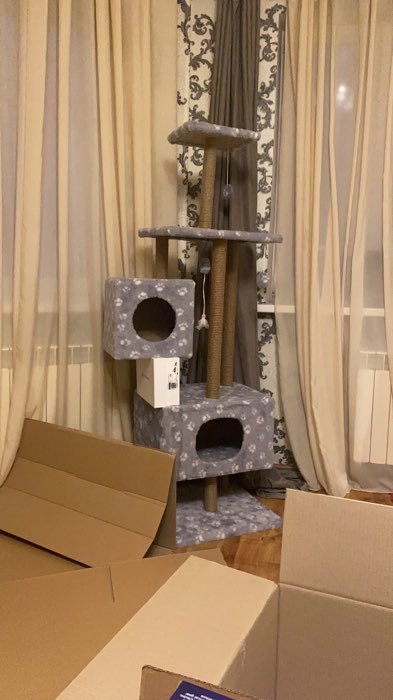 Фотография покупателя товара Домик для кошек с когтеточкой, с площадкой и полкой, 65 х 51 х 173 см, серая с лапкам