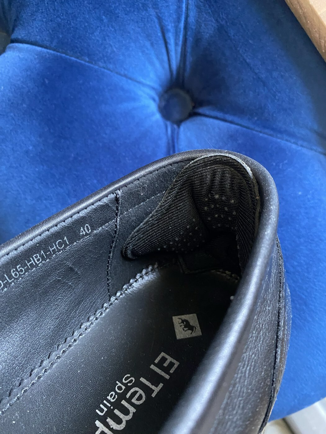 Фотография покупателя товара Пяткоудерживатели для обуви, с подпяточником, клеевая основа, 10 × 7,3 см, пара, цвет чёрный