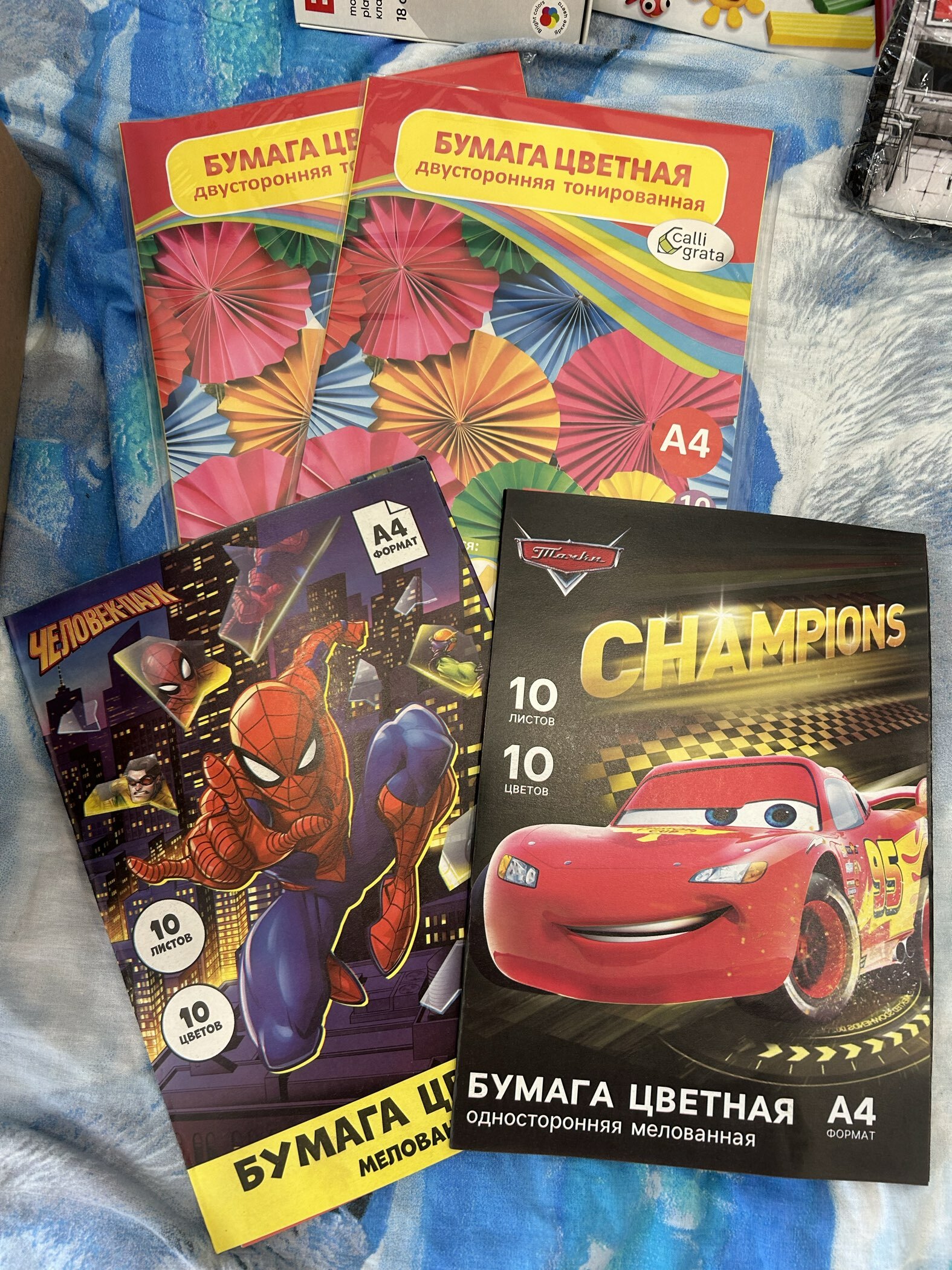 Фотография покупателя товара Бумага цветная двусторонняя А4, 20 листов, 10 цветов, тонированная - Фото 3