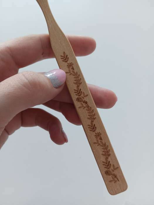 Фотография покупателя товара Зубная щетка в бамбуковом чехле «Весна», 3.1 × 24.1 × 3.1 см, BEAUTY FOX - Фото 3