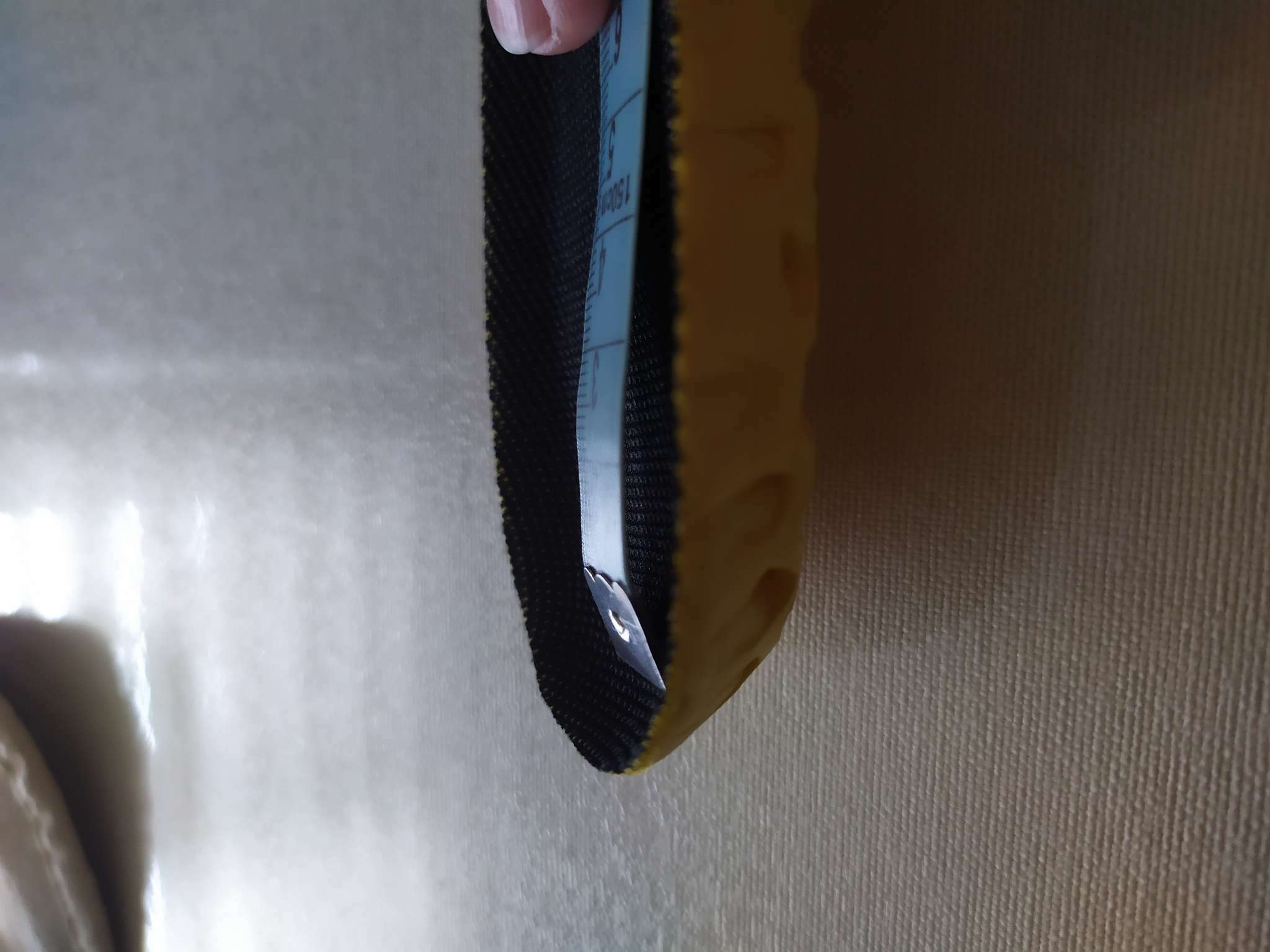 Фотография покупателя товара Стельки для обуви, влаговпитывающие, дышащие, р-р RU 37 (р-р Пр-ля 41), 24,5 см, пара, цвет чёрный/жёлтый - Фото 4