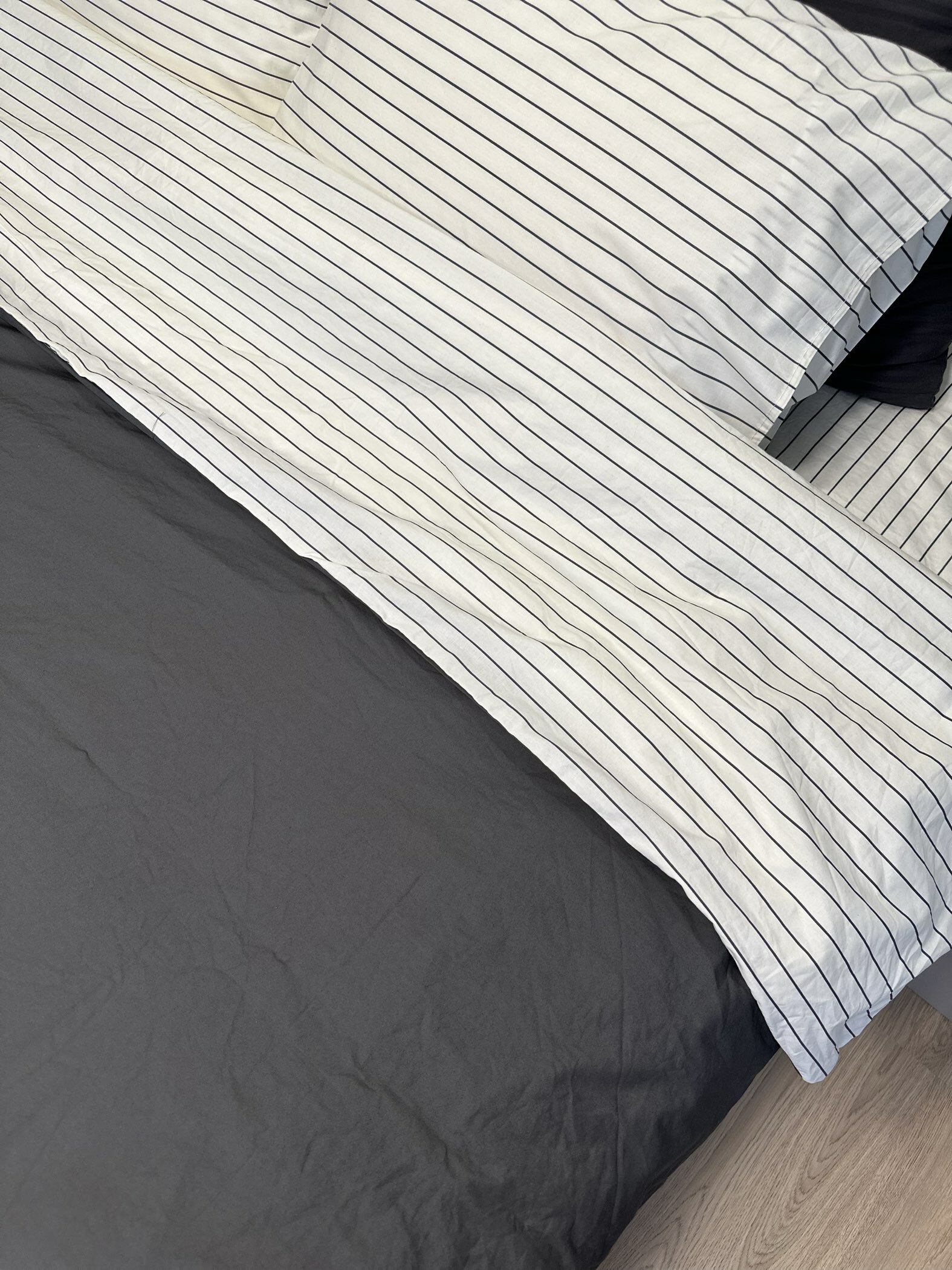 Фотография покупателя товара Постельное бельё Этель евро Stripes: grey, 200х215см, 214х240см, 50х70см-2 шт, перкаль,114 г/м2