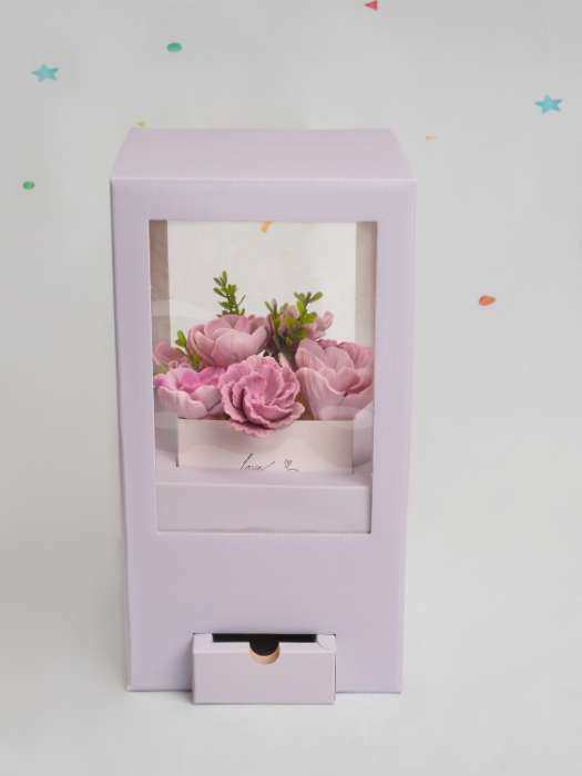 Фотография покупателя товара Коробка подарочная для цветов с вазой из МГК складная, упаковка, «Для тебя», 16×23×16 см - Фото 3