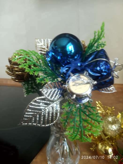 Фотография покупателя товара Декор "Зимняя сказка" подарок колокольчик шишка, 15 см, серебристо-синий - Фото 1