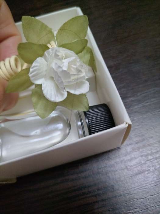 Фотография покупателя товара Набор подарочный  с диффузором "Ваза с цветком" ваниль, "Богатство Аромата"