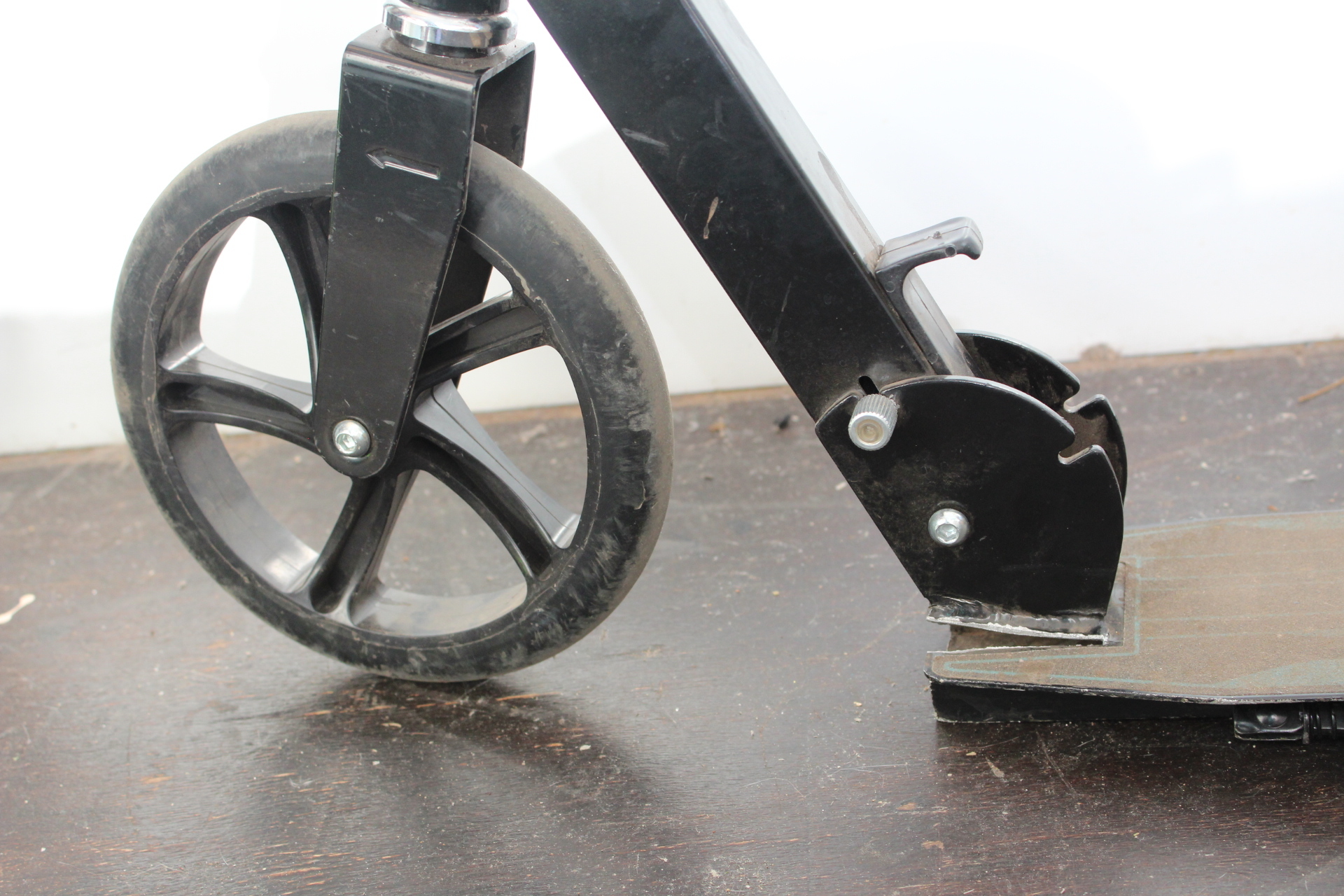 Фотография покупателя товара Самокат складной алюминиевый, колёса PU 200 мм, ABEC 7, цвет чёрный