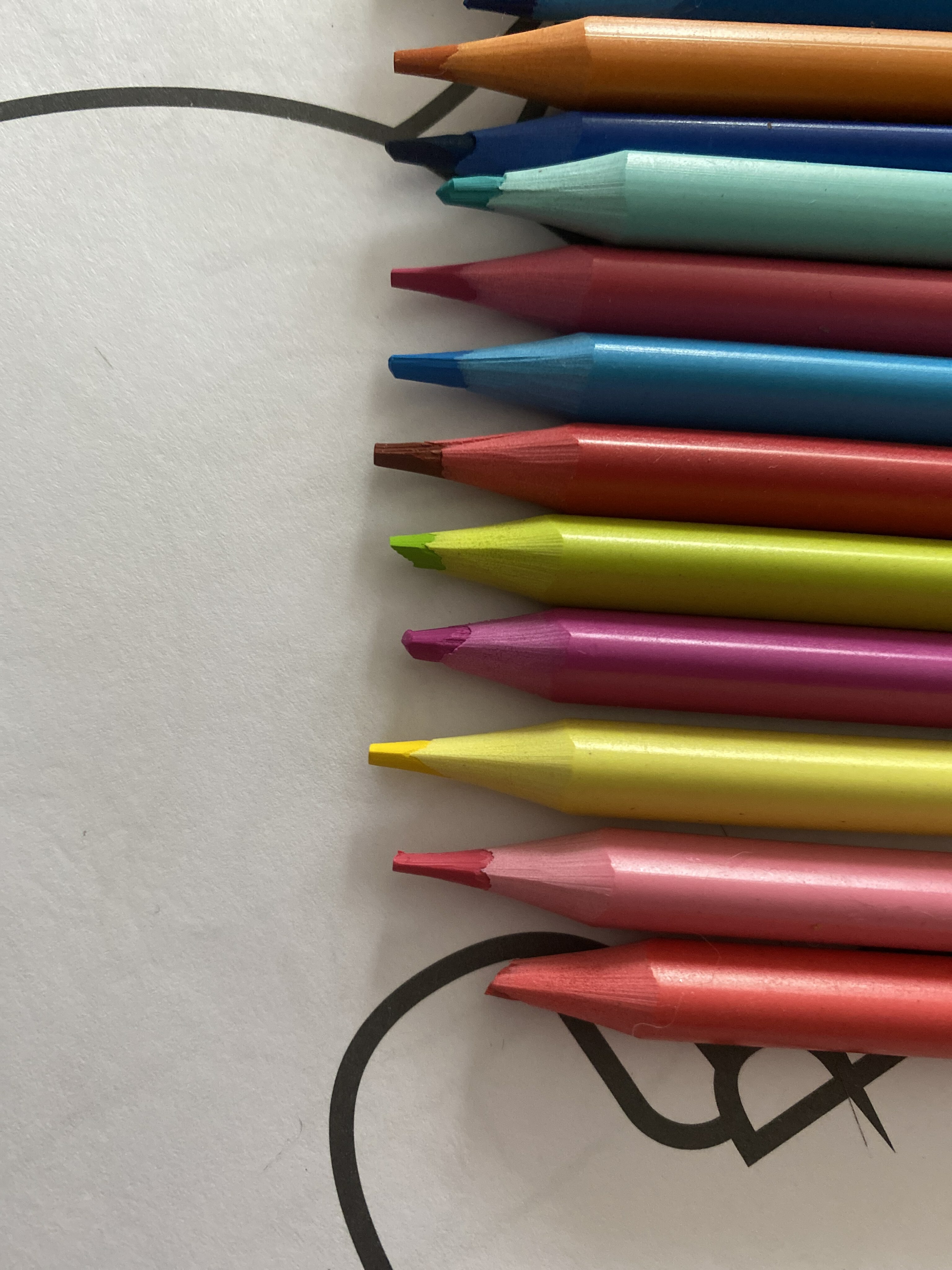 Фотография покупателя товара Карандаши цветные 24 цвета, пластиковые Мульти-Пульти "Чебурашка", заточенные, европодвес - Фото 1