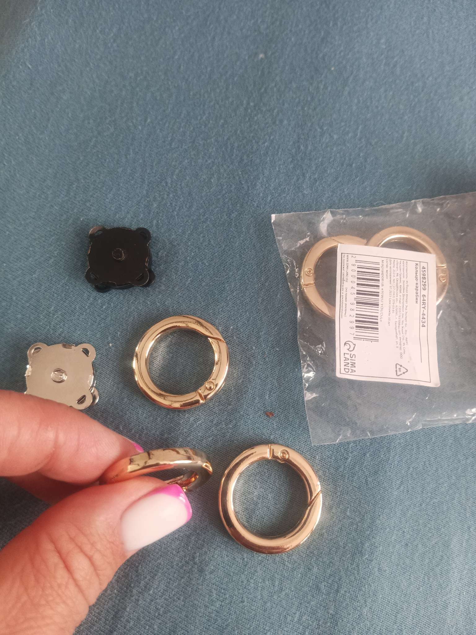 Фотография покупателя товара Кольцо-карабин плоский, d=20/28 мм, толщина - 4 мм, 5 шт., цвет золотой - Фото 1