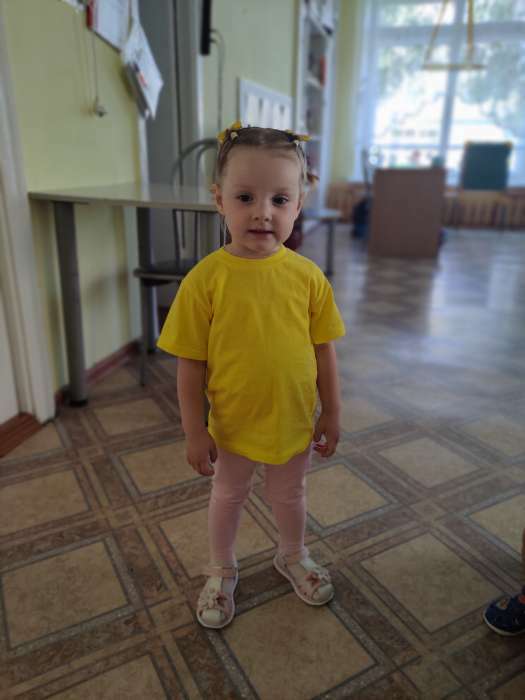 Фотография покупателя товара Футболка детская, цвет жёлтый, рост 134 см - Фото 3