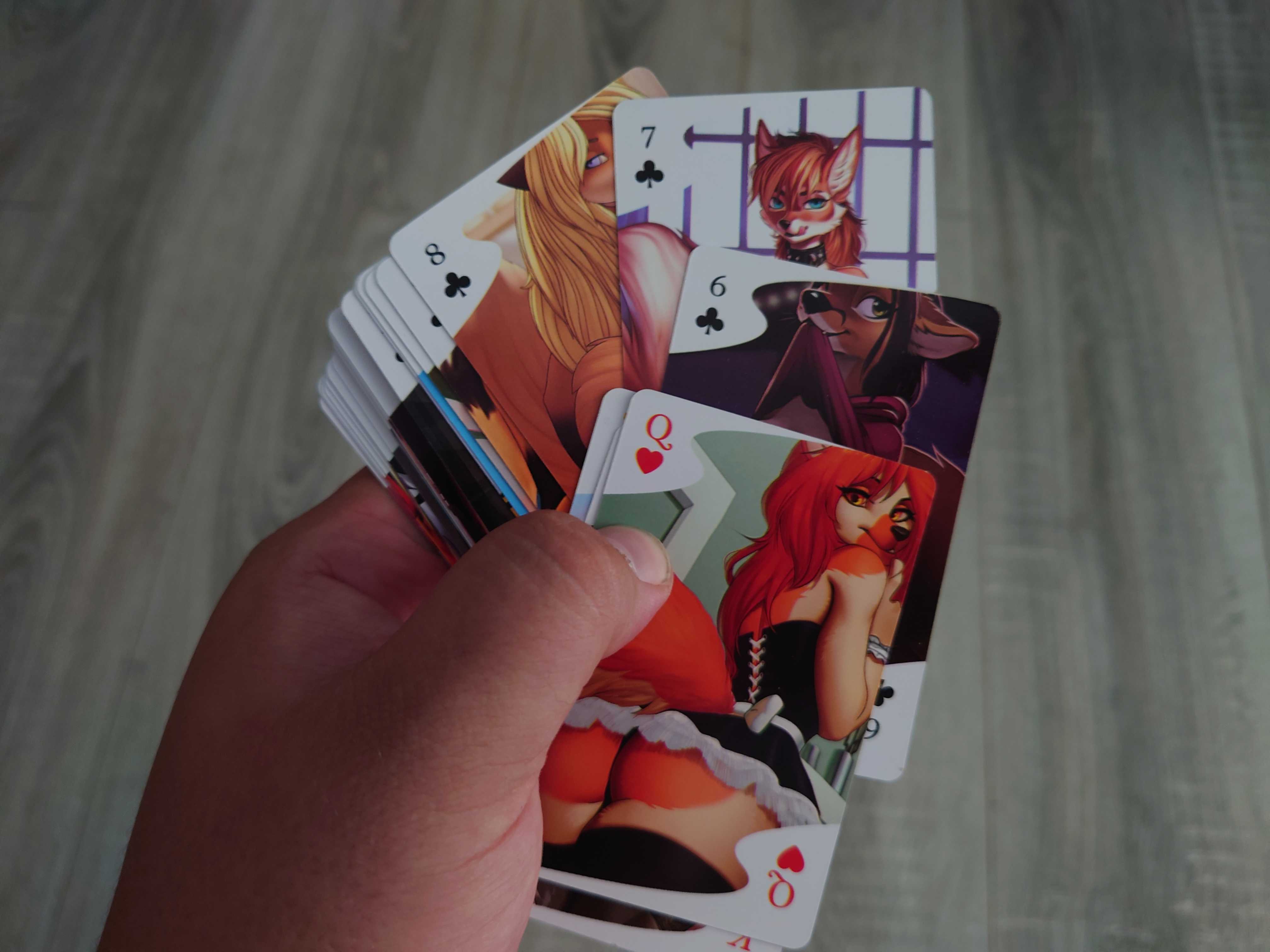 Фотография покупателя товара Карты игральные «HOT GAME CARDS» спорт, 36 карт, 18+ - Фото 1