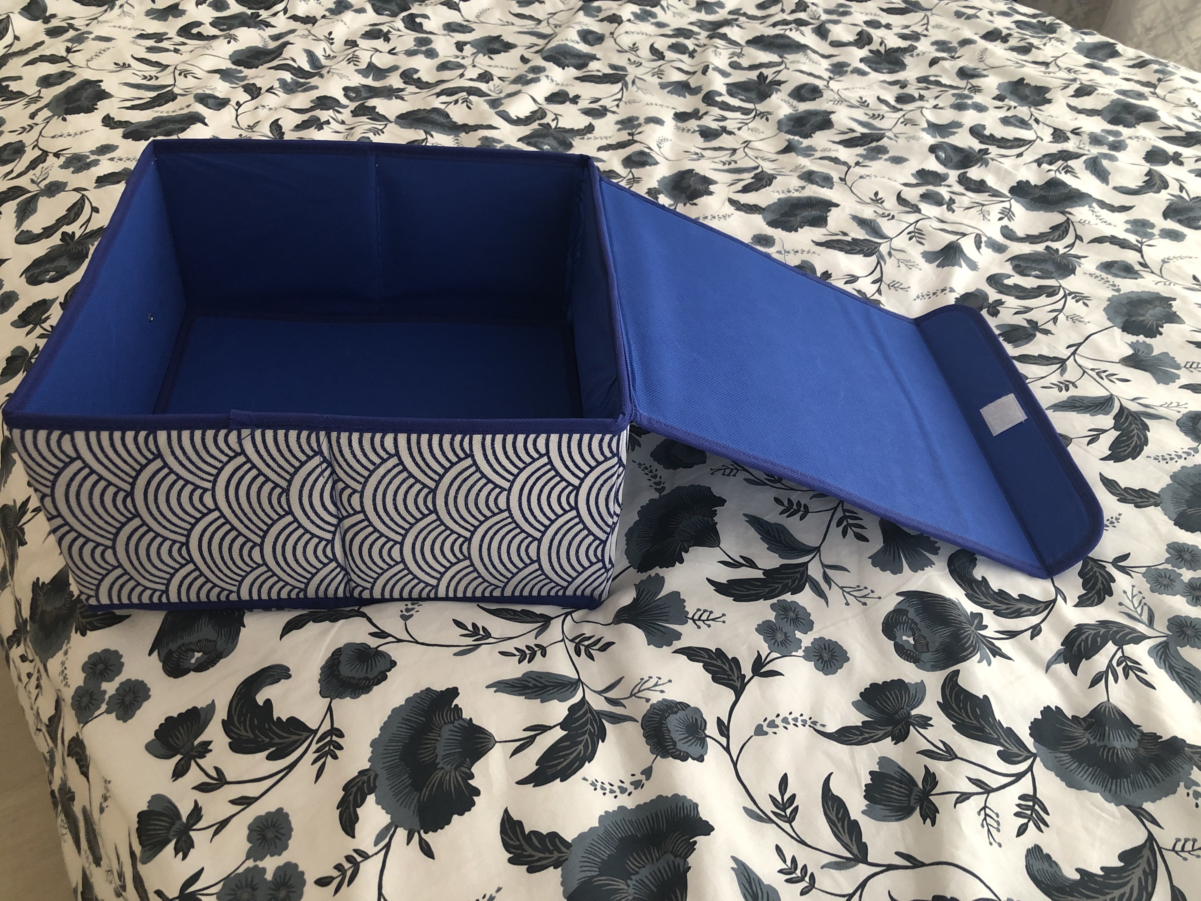 Фотография покупателя товара Короб стеллажный для хранения с крышкой «Волна», 30×28×15 см, цвет синий - Фото 1