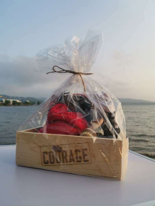 Фотография покупателя товара Набор подарочный Этель Courage, полотенце 70×146 см и аксессуары - Фото 1