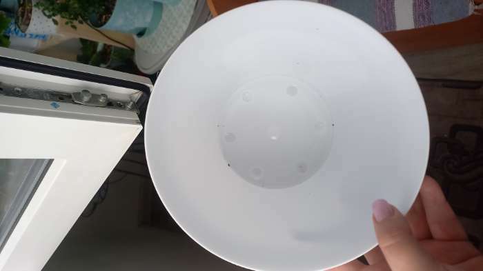 Фотография покупателя товара Кашпо для цветов, d=17 см, 2.7 л, пластик, белое - Фото 1