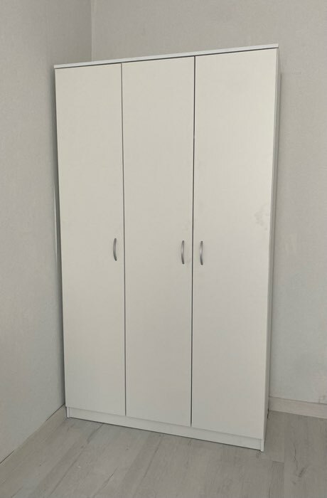 Фотография покупателя товара Шкаф трёхстворчатый распашной «Клик Мебель», 1210×500×2100 мм, цвет дуб вотан/тёмно - серый - Фото 10