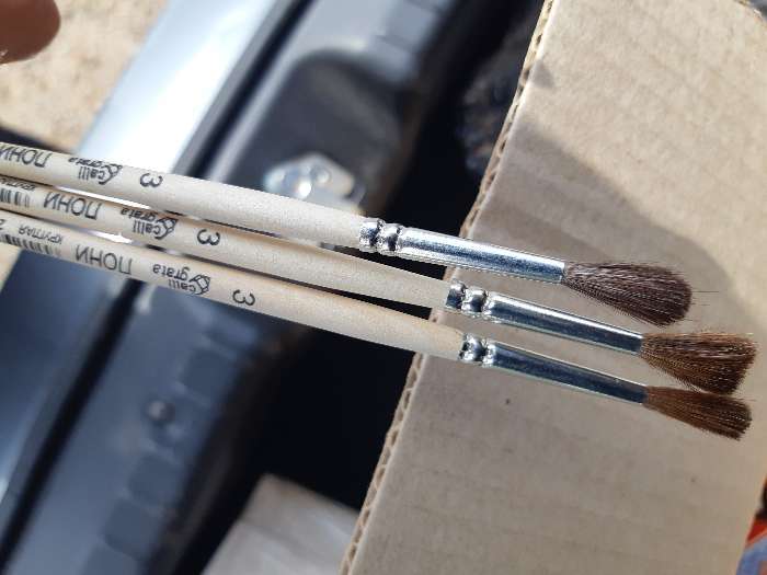 Фотография покупателя товара Кисть для рисования, Пони круглая № 3 (диаметр обоймы 3 мм; длина волоса 16 мм), деревянная ручка, Calligrata