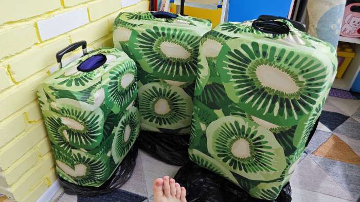 Фотография покупателя товара Чехол на чемодан 24", цвет зелёный - Фото 1