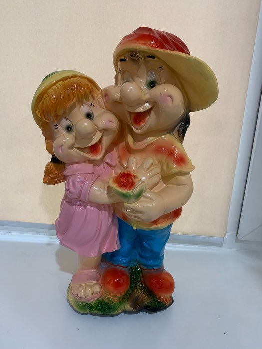 Фотография покупателя товара Садовая фигура "Мальчик с девочкой" средняя 21х23х53см МИКС - Фото 2