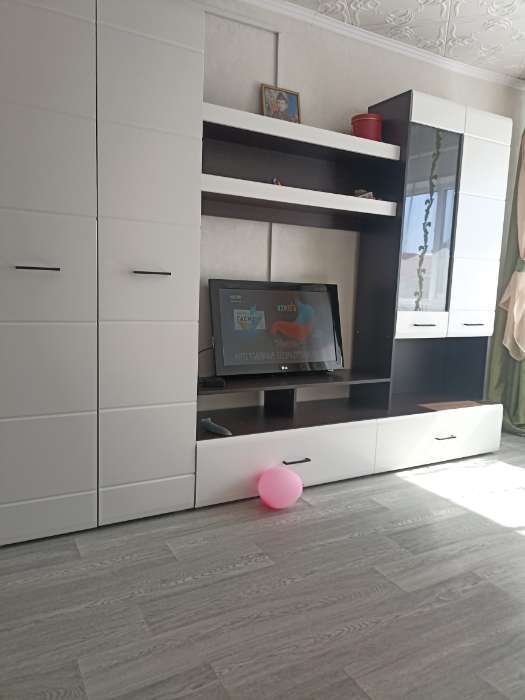 Фотография покупателя товара Гостиная «Ненси 1», 2800×2000×466 мм, цвет дуб золотой/белый - Фото 5