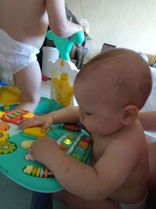 Фотография покупателя товара УЦЕНКА Столик-ходунки 4в1 ZABIAKA, звуковые эффекты, цвет МИКС - Фото 4