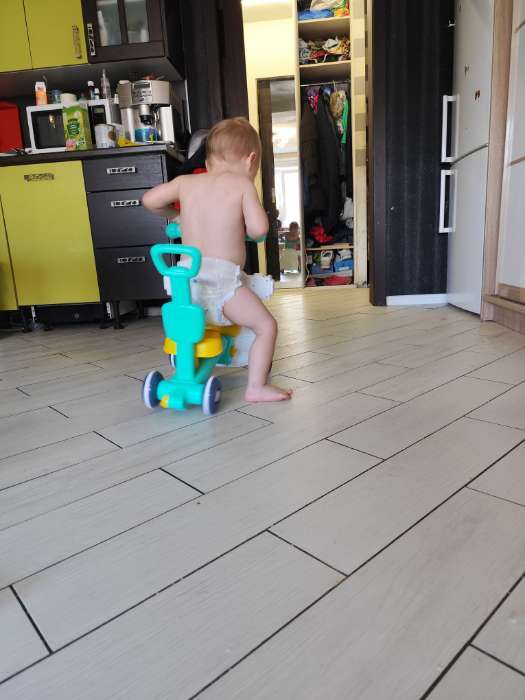 Фотография покупателя товара УЦЕНКА Столик-ходунки 4в1 ZABIAKA, звуковые эффекты, цвет МИКС - Фото 3