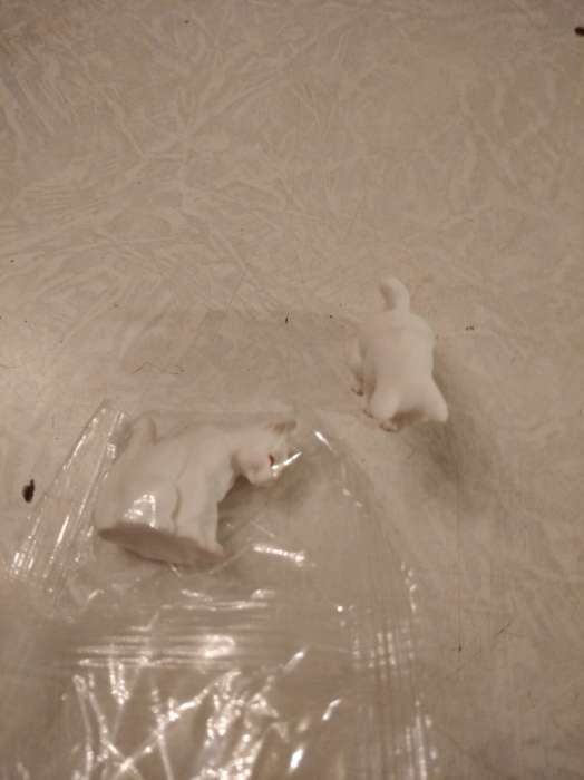 Фотография покупателя товара Миниатюра кукольная «Котик», набор 2 шт., размер 1 шт. — 2×3.5×3 см - Фото 1