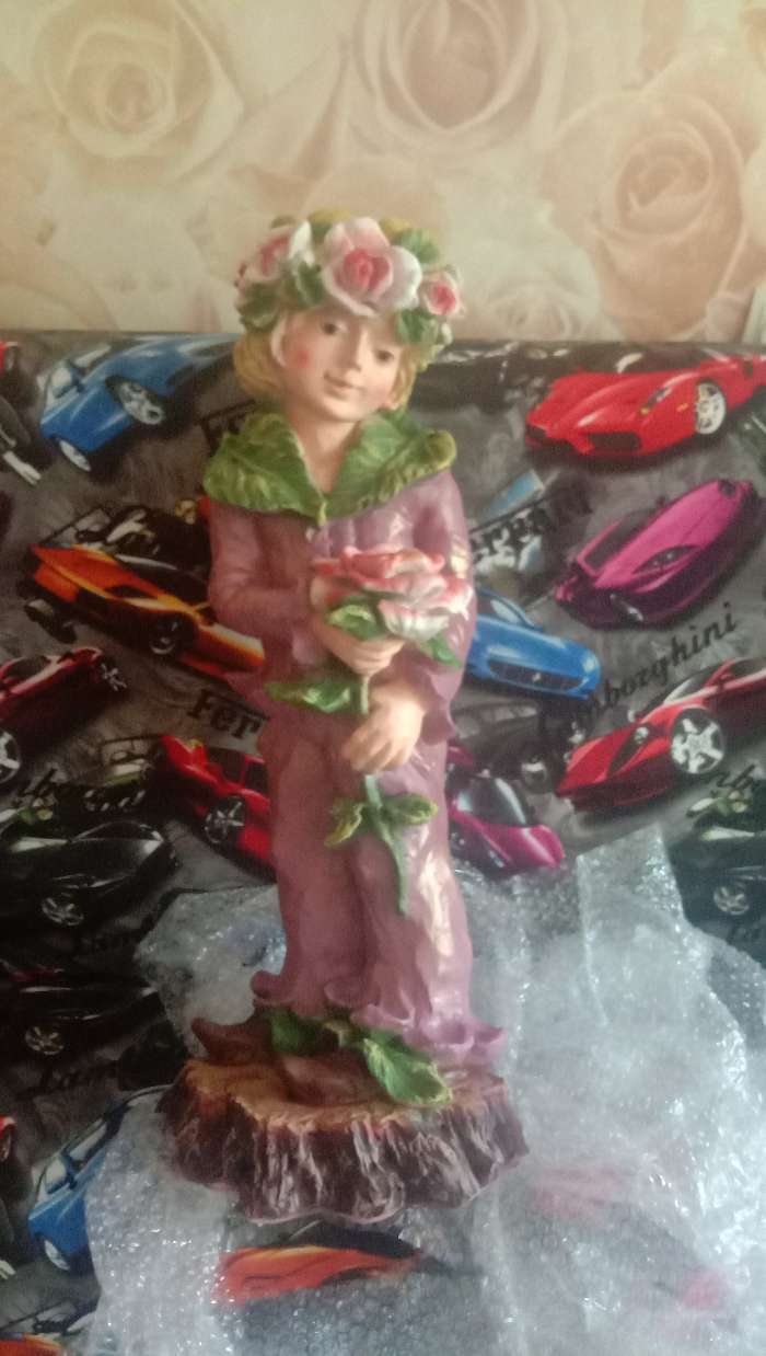 Фотография покупателя товара Садовая фигура из полистоуна «Принц роз», 25×25×72 см - Фото 1