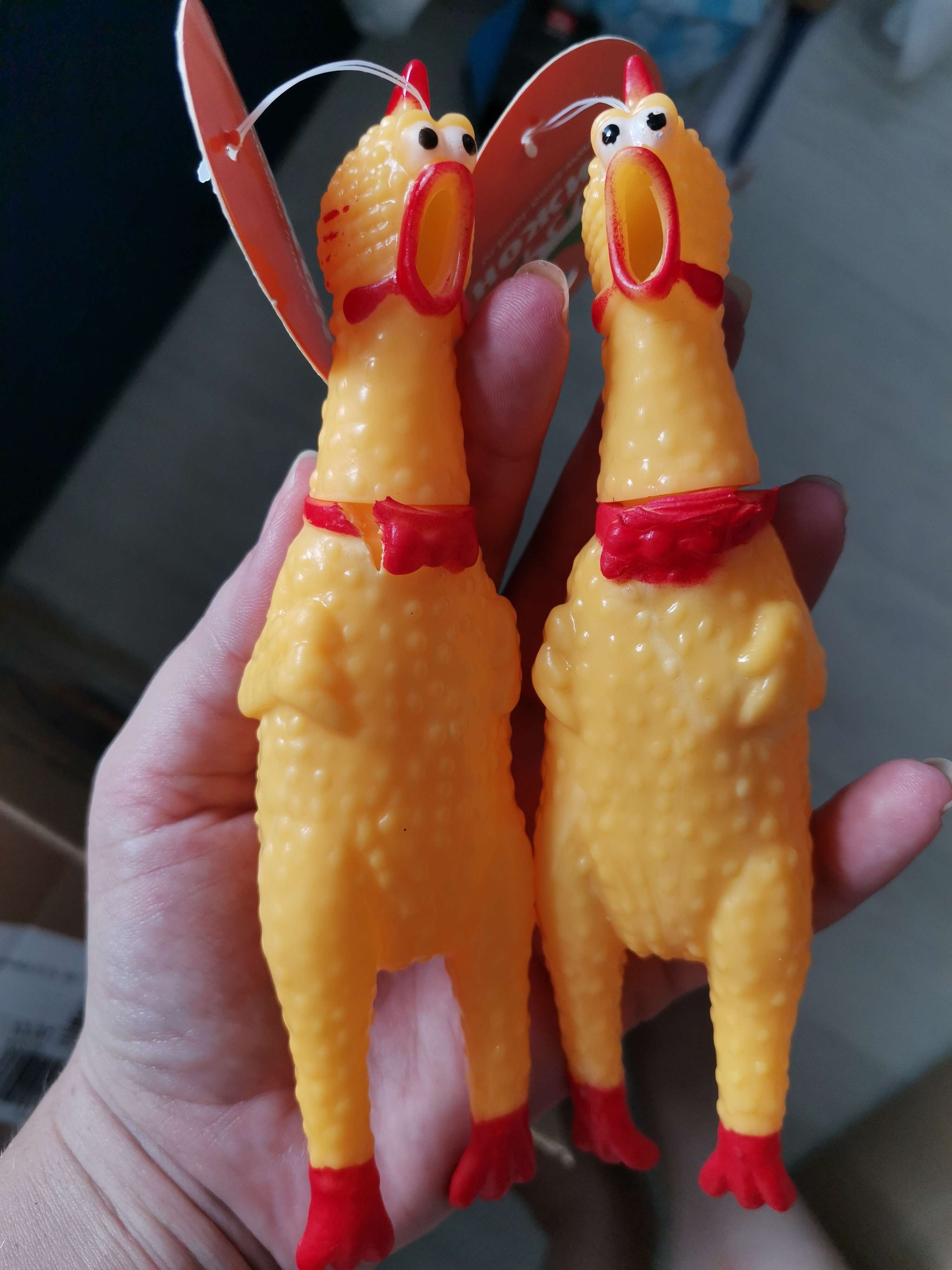 Фотография покупателя товара Игрушка пищащая "Задумчивая курица" малая, 16,5 см, жёлтая - Фото 26