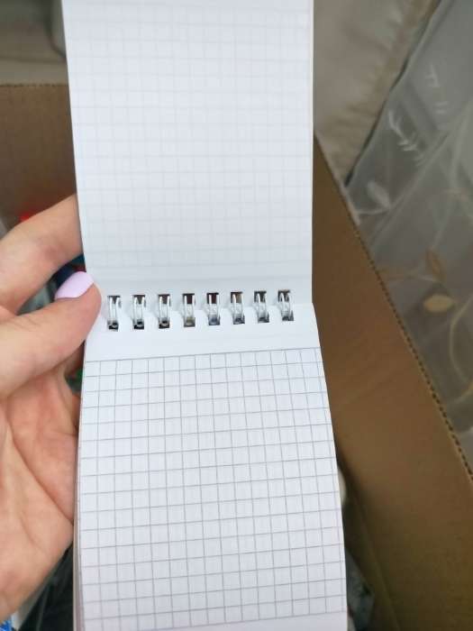 Фотография покупателя товара Блокнот А7, 40 листов в клетку на гребне Hatber «Автопанорама», обложка мелованный картон, блок 65 г/м², МИКС 6 видов - Фото 2