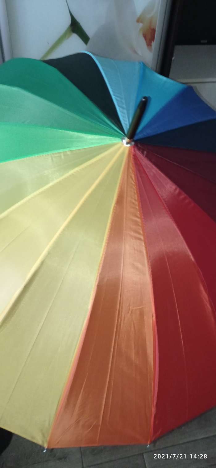 Фотография покупателя товара Зонт - трость полуавтоматический «Радужное настроение», эпонж, 16 спиц, R = 48 см, разноцветный - Фото 6