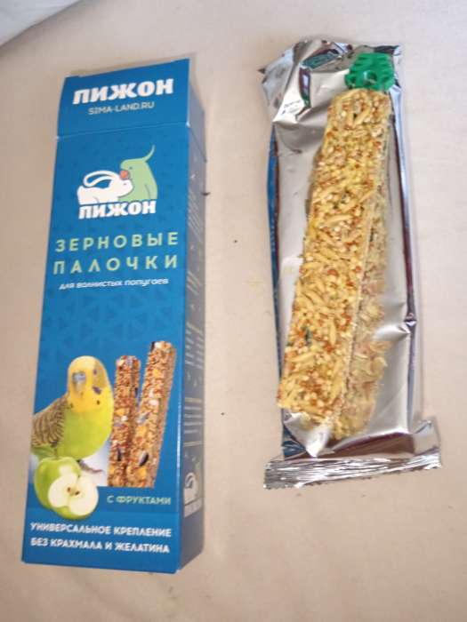 Фотография покупателя товара Зерновые палочки «Пижон» для птиц, с фруктами, 2 шт., 90 г - Фото 1