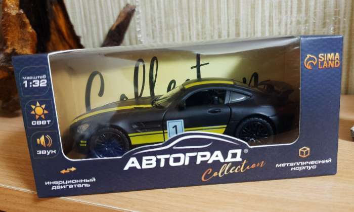 Фотография покупателя товара Машинка металлическая RACE, 1:32, инерция, свет и звук, цвет чёрный - Фото 1