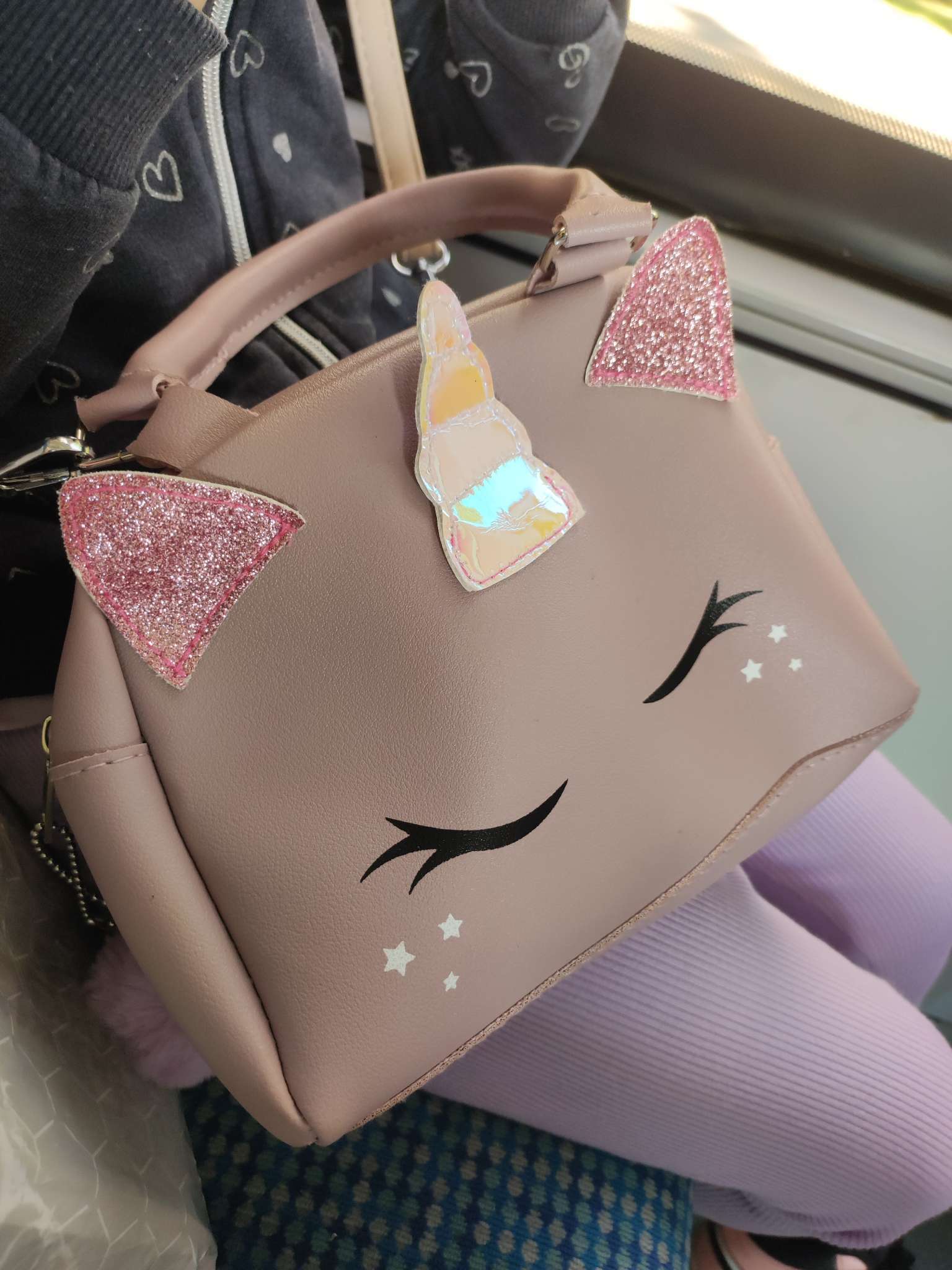 Фотография покупателя товара Сумка детская для девочки «Единорог», на молнии, сиреневая - Фото 1