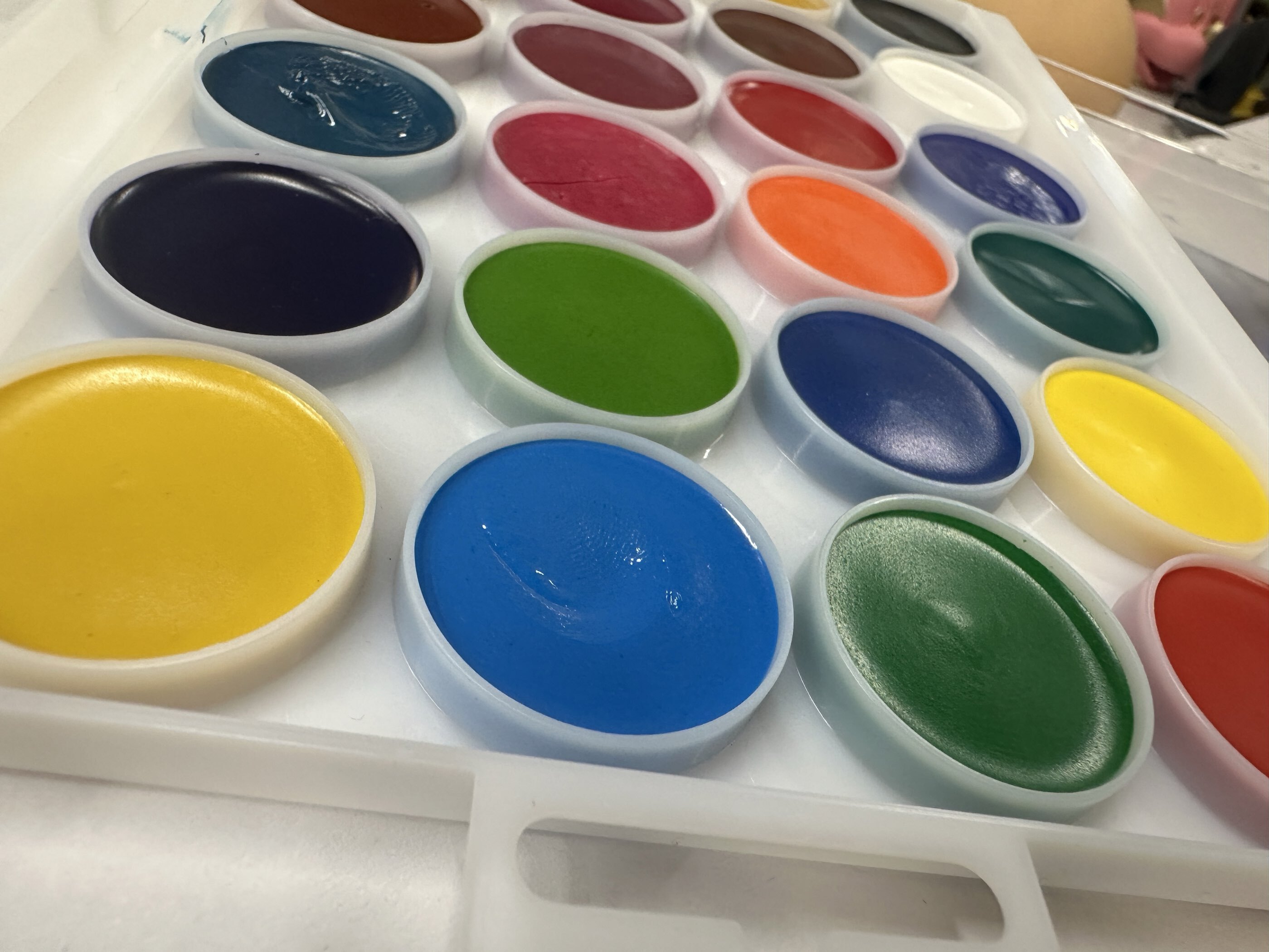 Фотография покупателя товара Акварель медовая, 24 цвета «Кошечка мари», европодвес - Фото 3