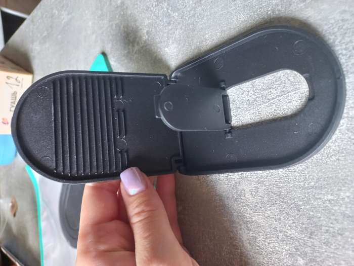 Фотография покупателя товара Подставка для телефона Luazon, складная, регулируемая высота, резиновая вставка, зелёная - Фото 4