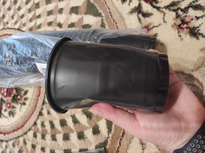 Фотография покупателя товара Стакан одноразовый пластиковый «Мопс», 200 мл, чёрный - Фото 2