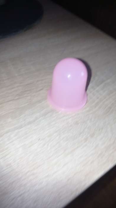 Фотография покупателя товара Массажер для тела антицеллюлитный «Вакуумная банка», 6 х 5 см, МИКС