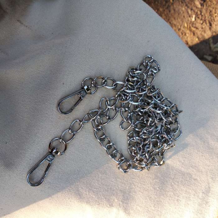 Фотография покупателя товара Цепочка для сумки, с карабинами, железная, 9×14 мм, 120 см, цвет золотой - Фото 1