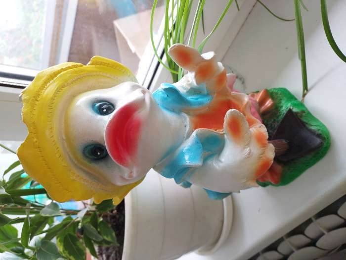 Фотография покупателя товара Садовая фигура "Утка с киркой" 30см - Фото 1