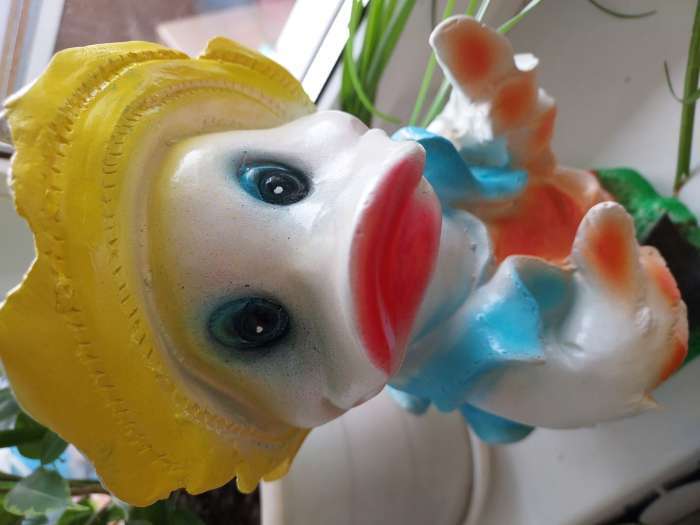 Фотография покупателя товара Садовая фигура "Утка с киркой" 30см - Фото 2