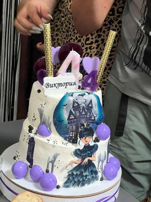 Фотография покупателя товара Свеча в торт «Белый мрамор», цифра 5, 5.5 см - Фото 11